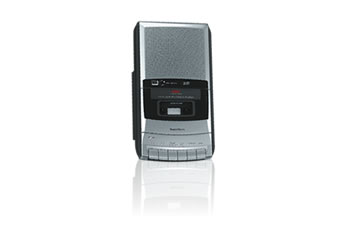 buy Home Audio/Video RadioShack 14-1128 Desktop Cassette recorder with Tone Control - click for details